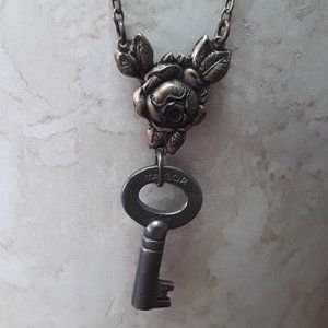 vintage key necklace